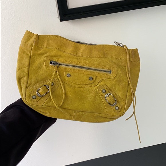 balenciaga city clutch